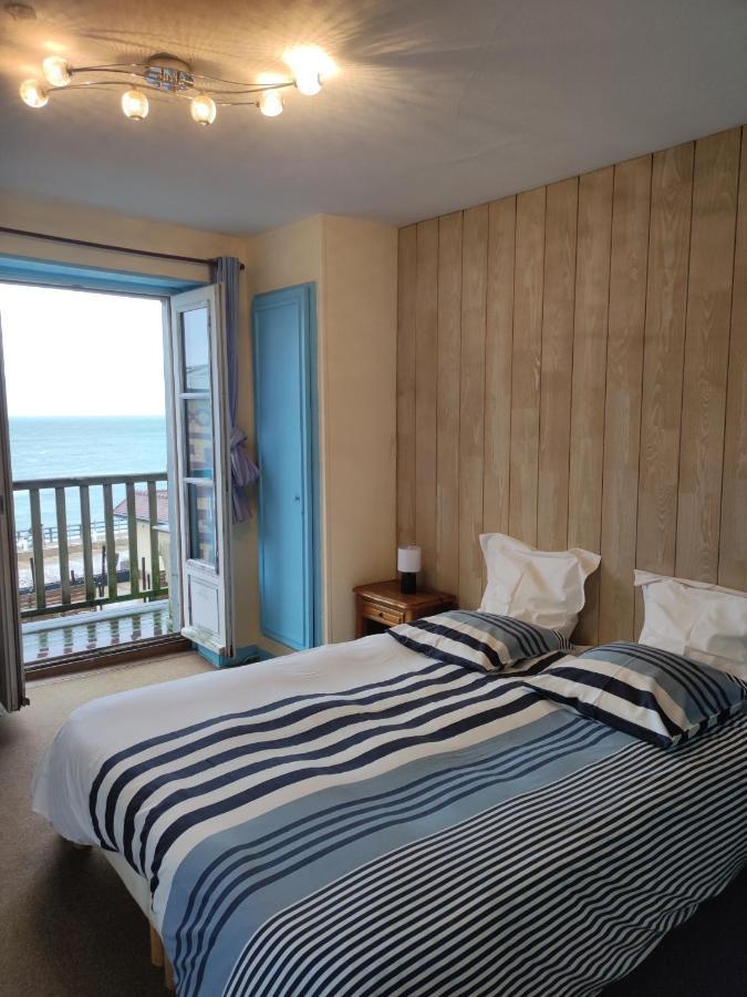 Bed and Breakfast Les Galets Bleus Étretat Zewnętrze zdjęcie