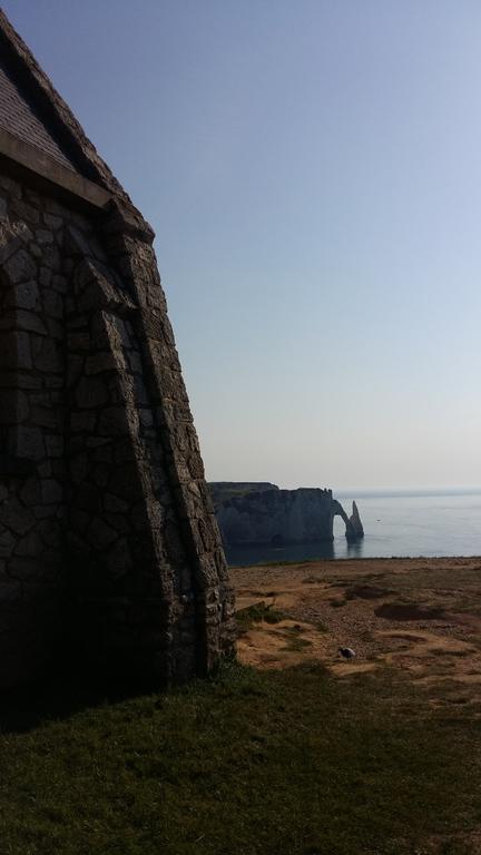 Bed and Breakfast Les Galets Bleus Étretat Zewnętrze zdjęcie
